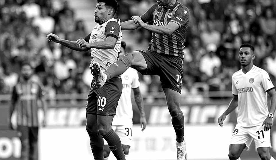 পাঁচ অ্যামপারো আর বন্ধ দরজার ফুটবল: যখন আদালত মাঠের নিয়ম লিখতে বসে