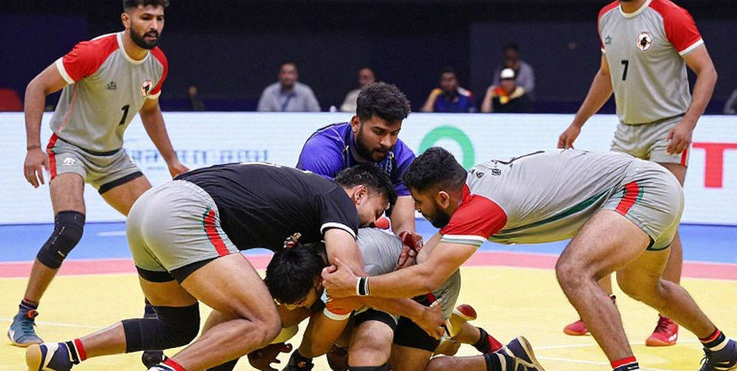 পবন সেহরাওয়াত: এশিয়ান গেমস ফাইনালে বেঞ্চে রাখার সিদ্ধান্ত কি কৌশল, নাকি অমীমাংসিত জুয়া?